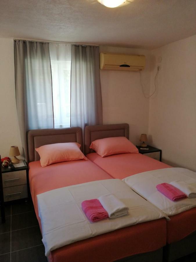 Sara Apartments Budva Exterior photo
